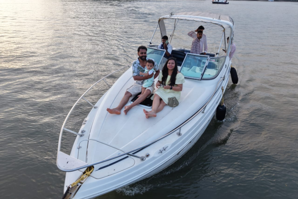 Rinker Yacht (5)